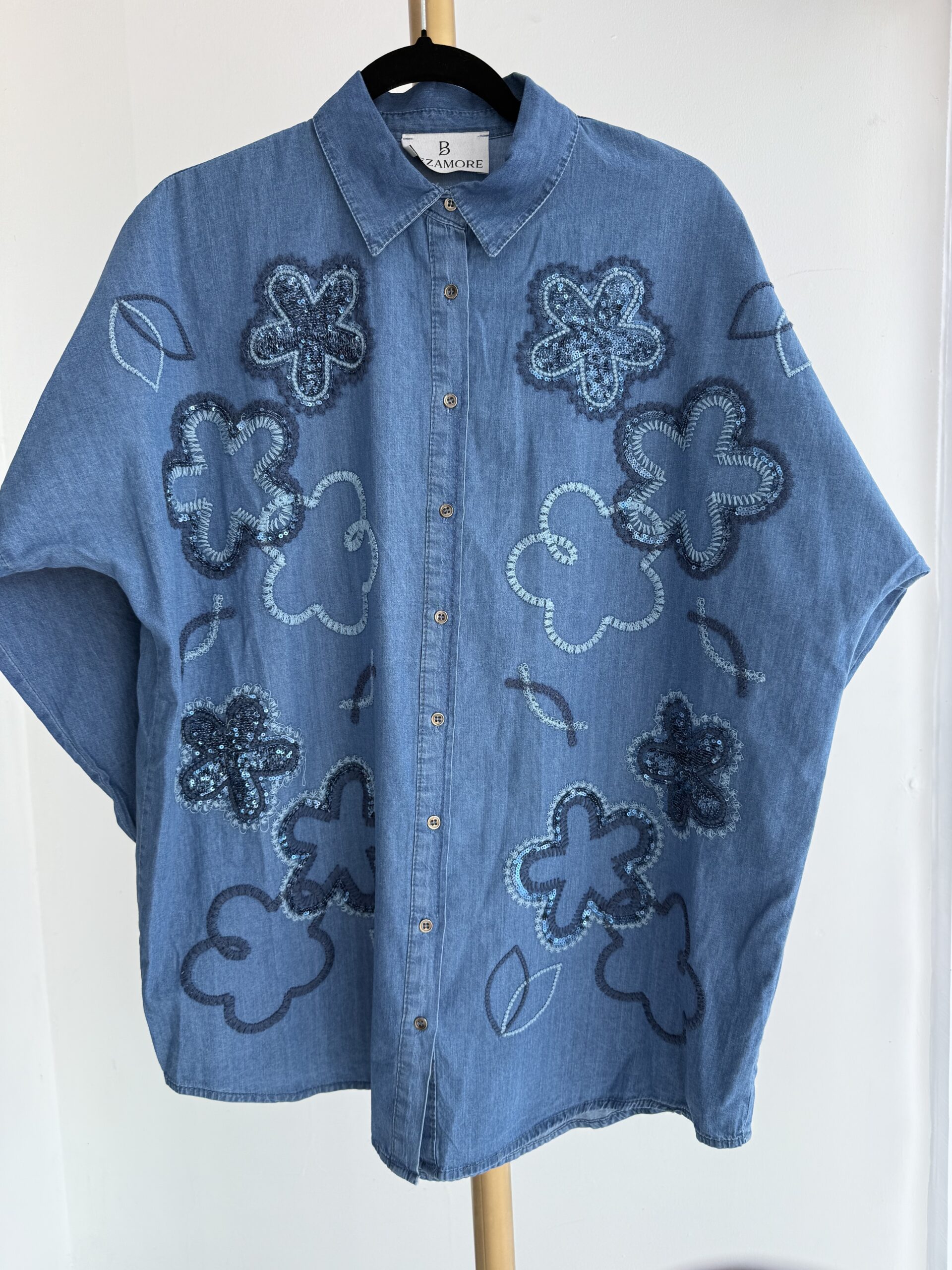 CAMISA DENIM BORDADA