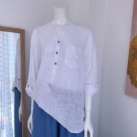 Blusa Blanca con Lentejuelas en Bolsillo