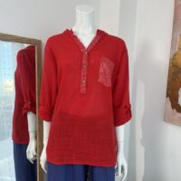 Blusa Roja Talla Única para Mujer – Lentejuelas en Tapeta y Bolsillo | Tienda Altiva Costa Rica