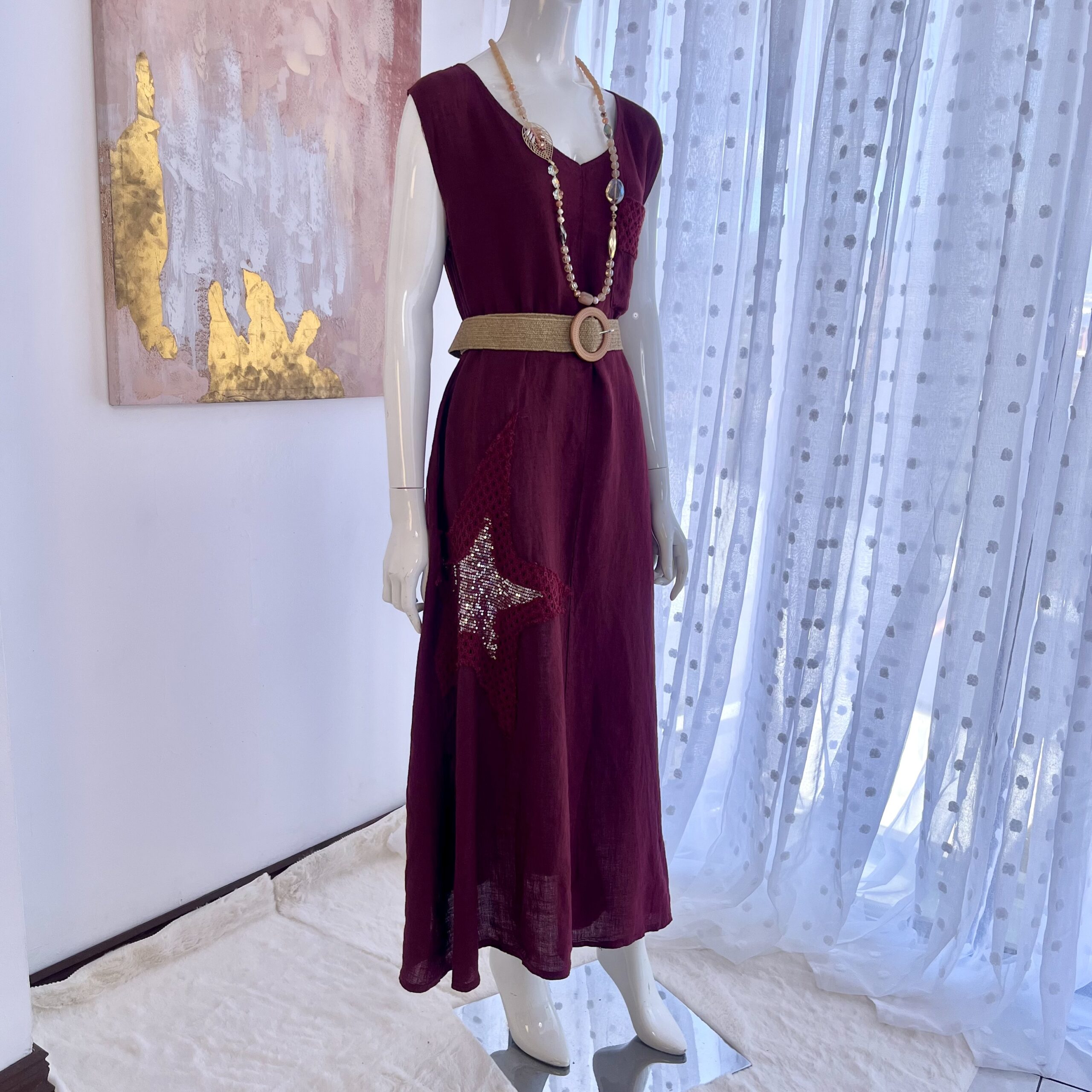 Vestido de Lino Italiano Vino con Estrella en Lentejuelas