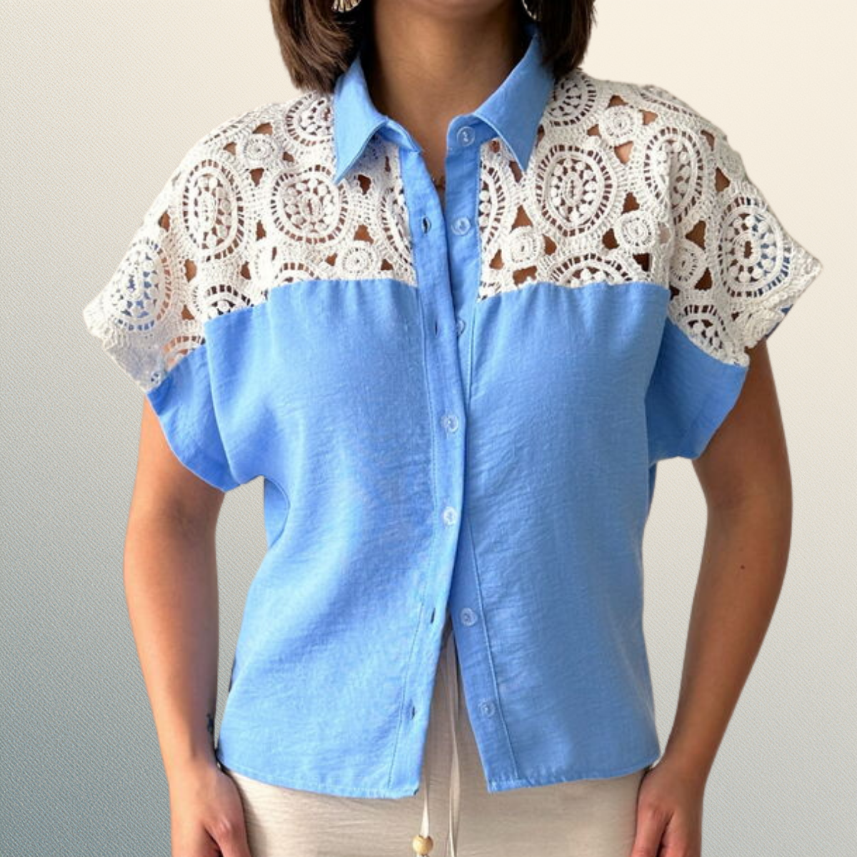 Blusa Celeste Encaje Royale