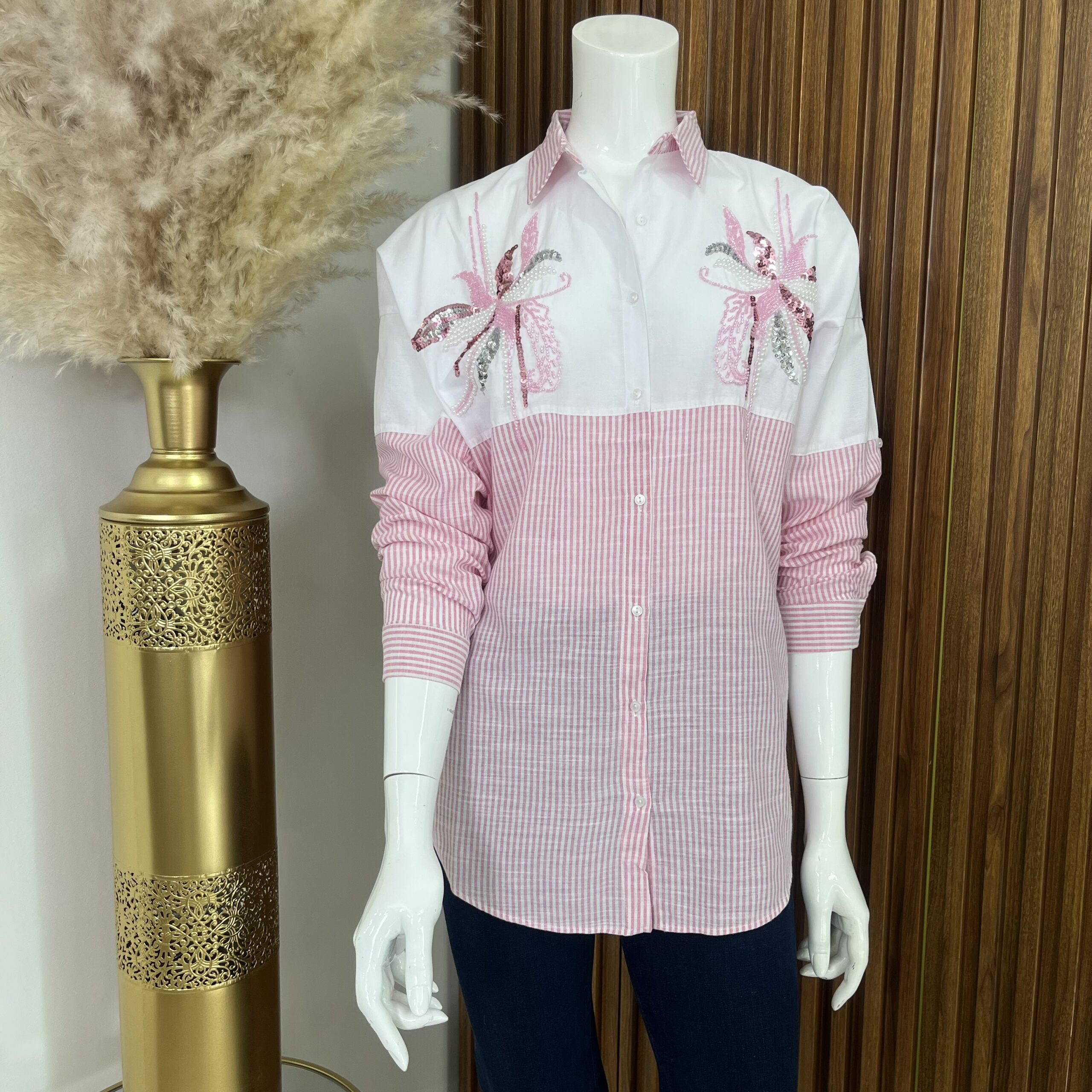 Blusa Pink Blossom Bordada – Diseño Turco - Imagen 3