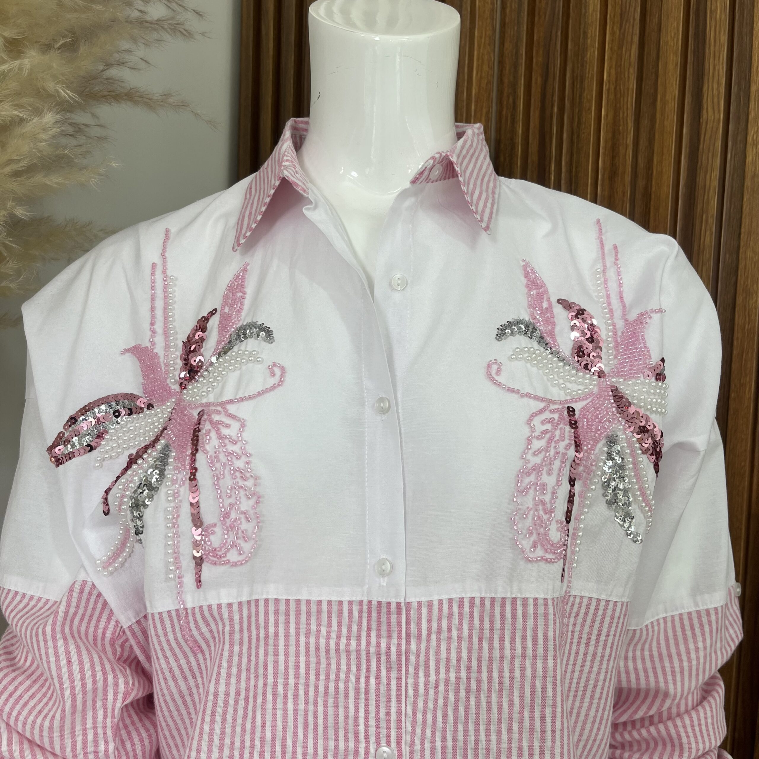 Blusa Pink Blossom Bordada – Diseño Turco - Imagen 2