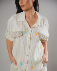Camisa Bordada con Lentejuelas · Marfil