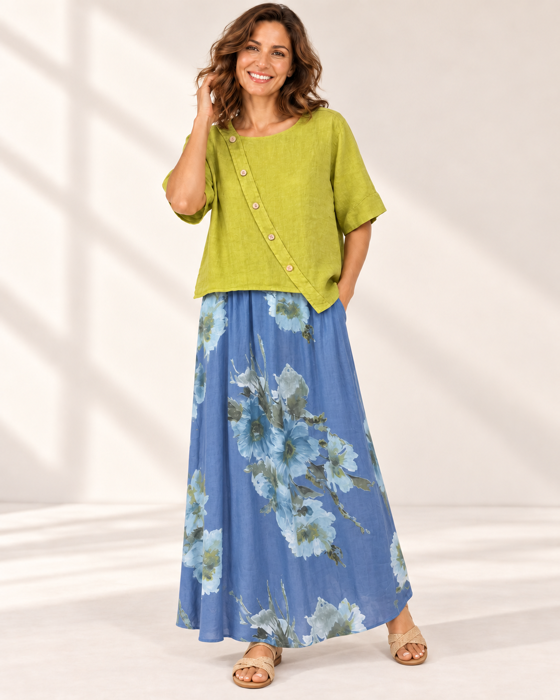Blusa lima falda floral azul, colección ALTIVA Costa Rica