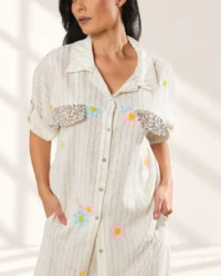 Camisa Bordada con Lentejuelas · Marfil